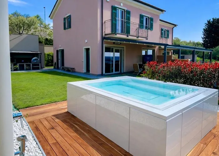 Villa Riviera Wellness *